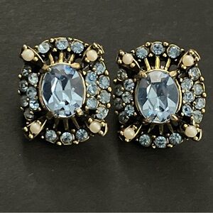 🔥🔥RARE Vintage Signed HOLLYCRAFT Clip On Earrings W/Light Blue Rhinestones🔥🔥